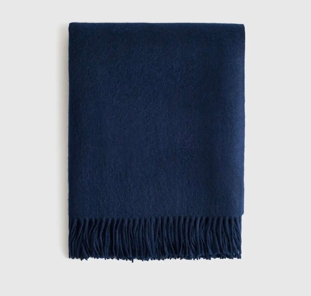 NWOT Quince 100% Mongolian Cashmere 60x80 Throw Blanket True Navy $260 MSRP